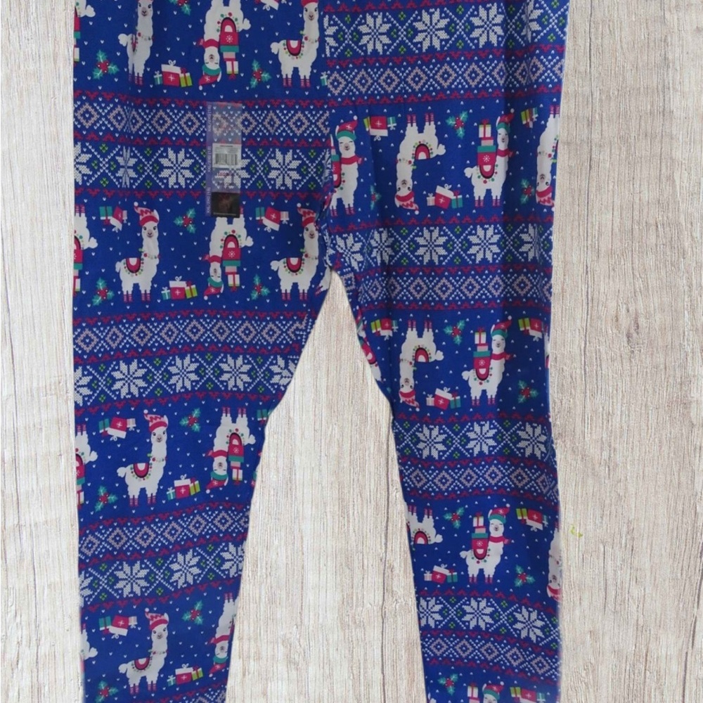 NWT Festive Christmas Holiday Llama No Boundaries Leggings - Picture 6 of 8
